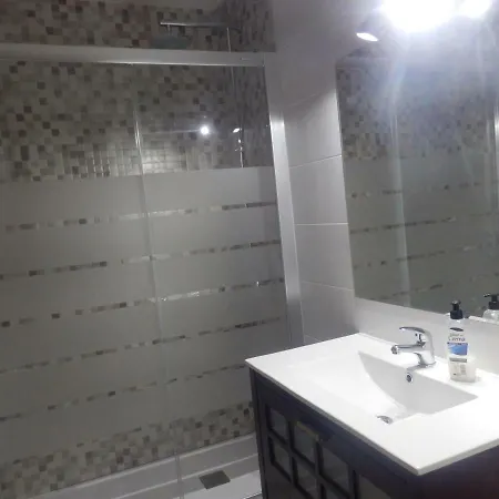 Apartament 3 Calle Donoso Cortes Alicante